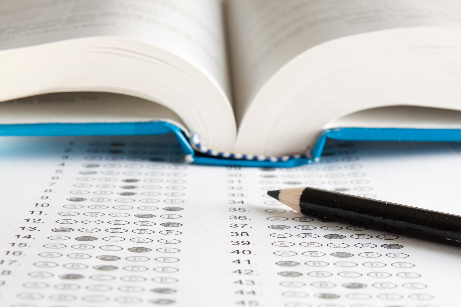 stockvault-school-test147788.jpg